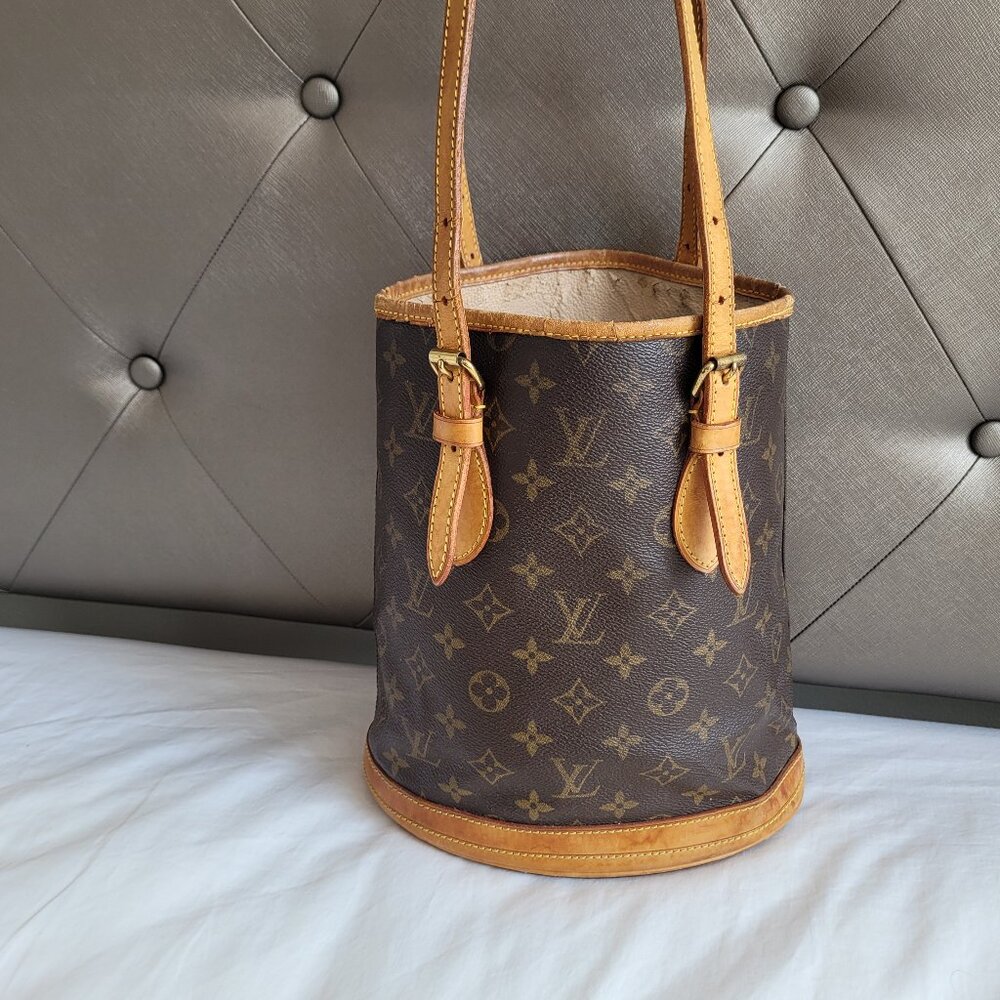AUTHENTIC VINTAGE LOUIS VUITTON BUCKET BAG 2001